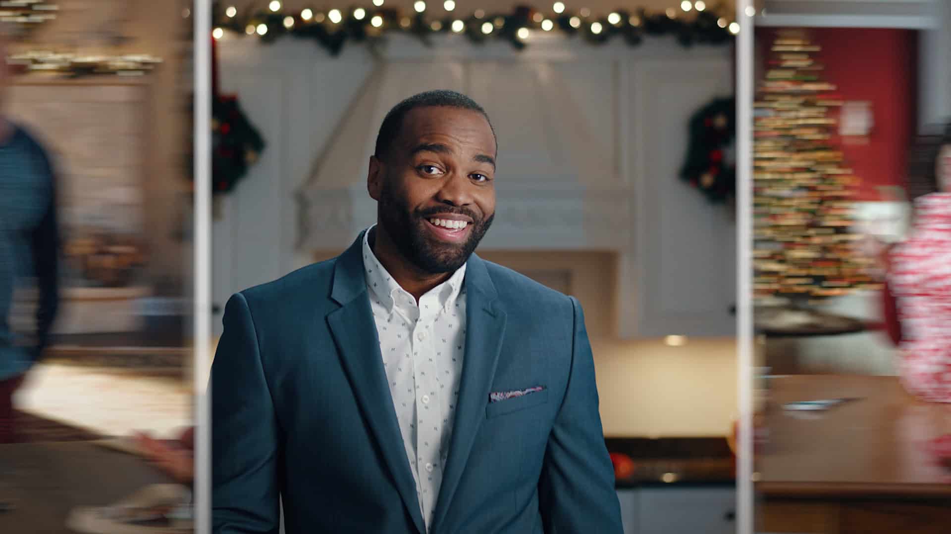 WI_Holiday_BadWrappers.2965