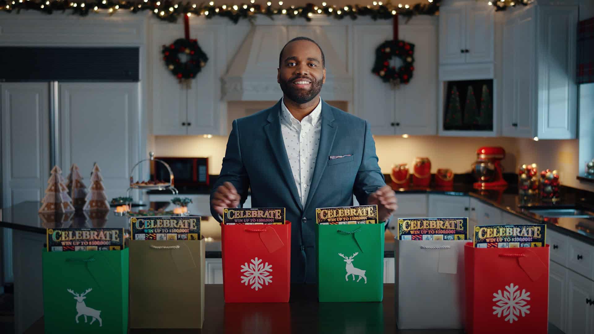 WI_Holiday_BadWrappers.3068